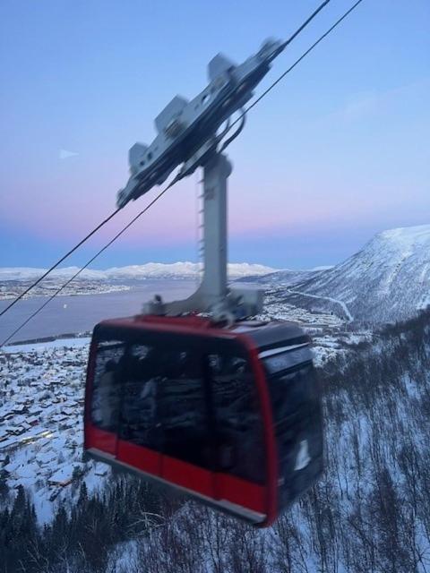 Mountainside Lodge - Breivikeidet Tromso Luaran gambar